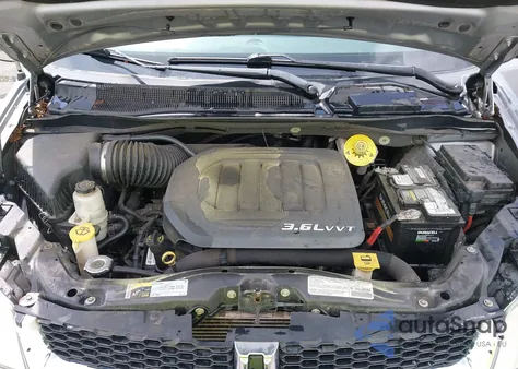 2013 Dodge Grand Caravan Sxt z USA, uszkodzony, nr VIN 2C4RDGCG9DR755754